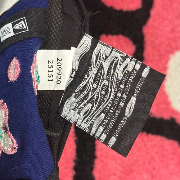 New Era Takashi Murakami World Tour Tokyo Series 2025 Dodgers 9Twenty Strapback - Picture 9 of 11